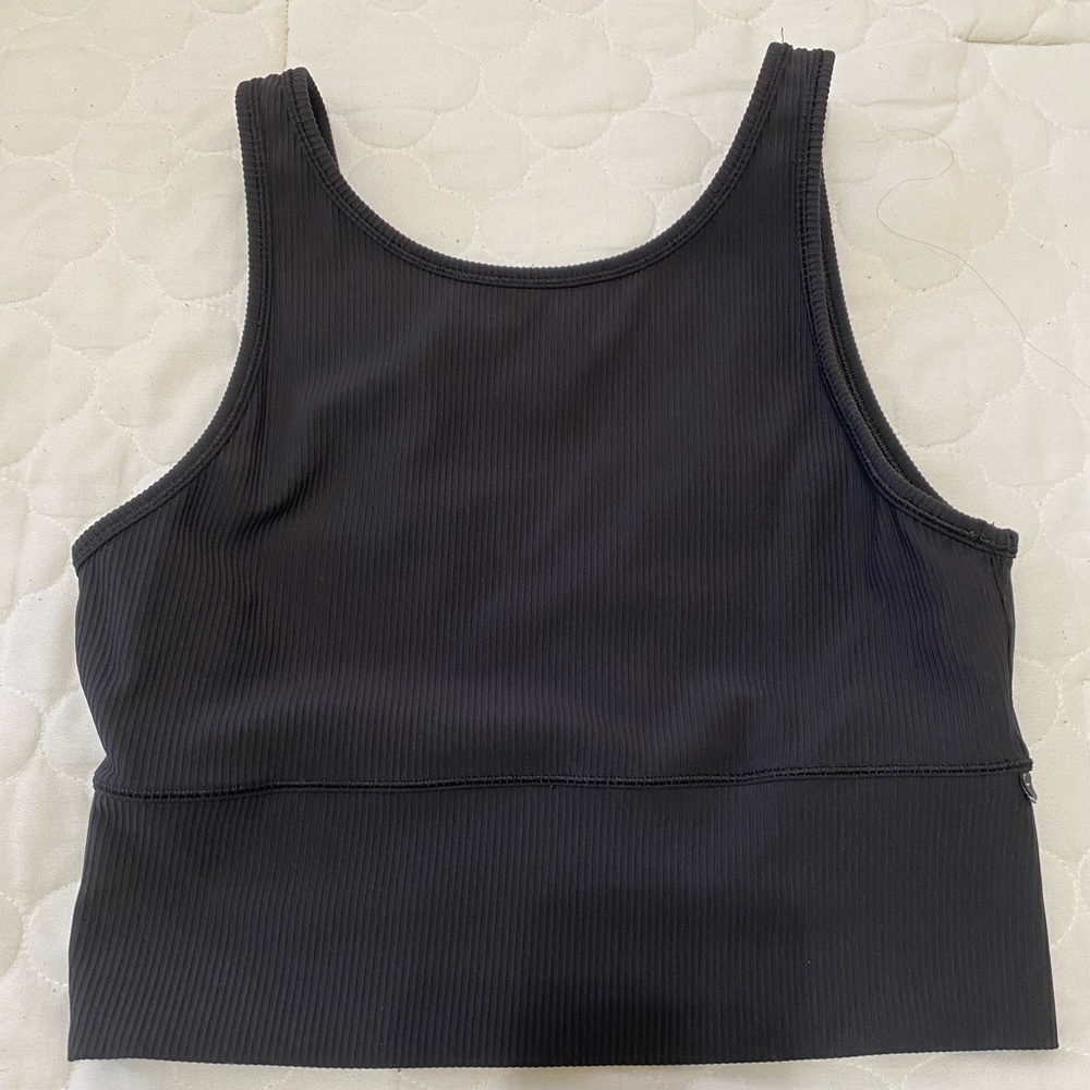 Lululemon Cropped Tank Top - Size 6